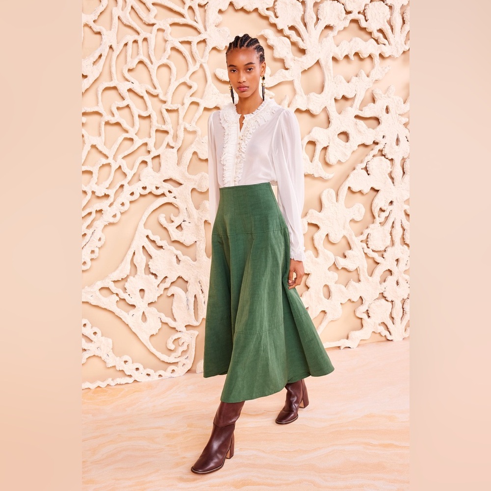 Luxury green midi skirt.